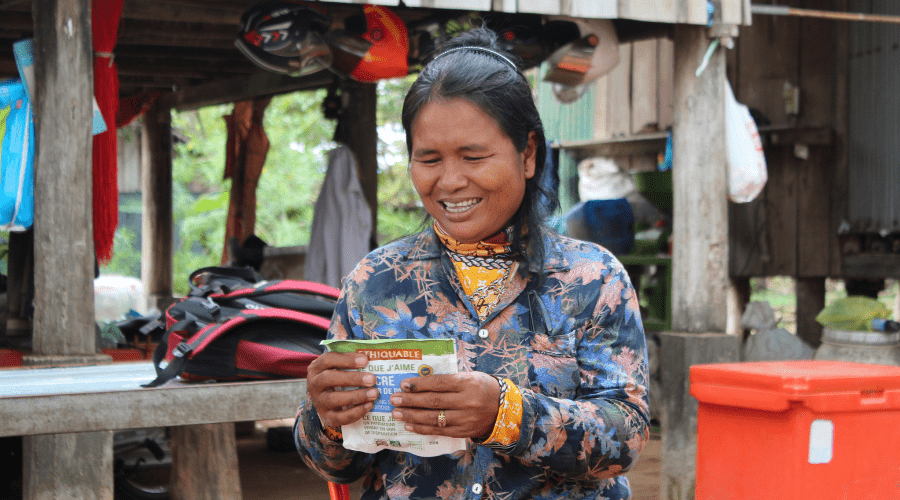 Mme Pho Koeun,, productrice de sucre de palme au Cambodge