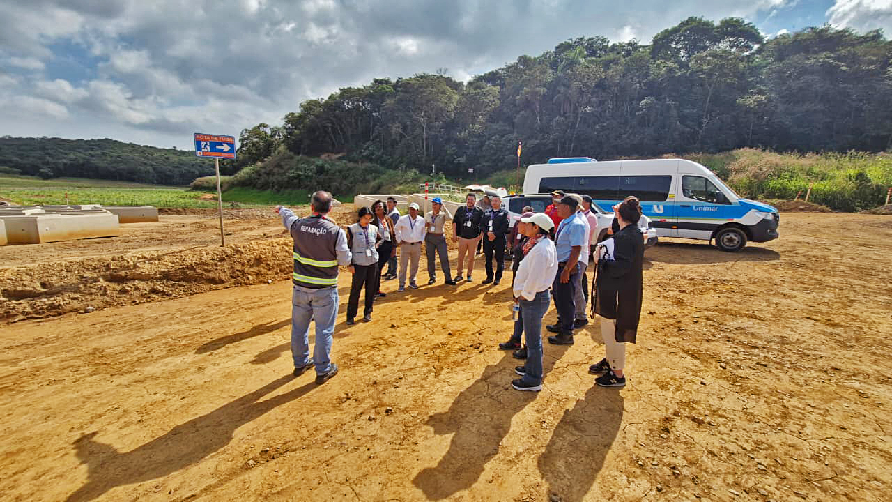 Intercambio en Brumadinho deja lecciones clave para la gestión de riesgos por presas de relaves en Ecuador